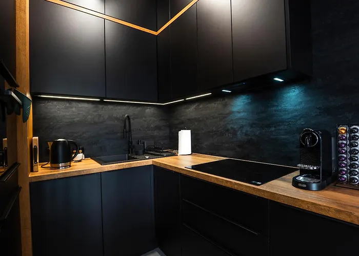 Aparts4u - Kras A302 Z Prywatnym Jacuzzi, Sauna I Widokiem Na Gory 斯克拉斯卡波伦巴